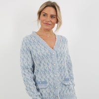 100% SUPERFIRNE MERINO SKY BLUE CARDIGAN